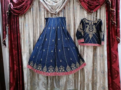Raw silk lehnga dress for wedding wear