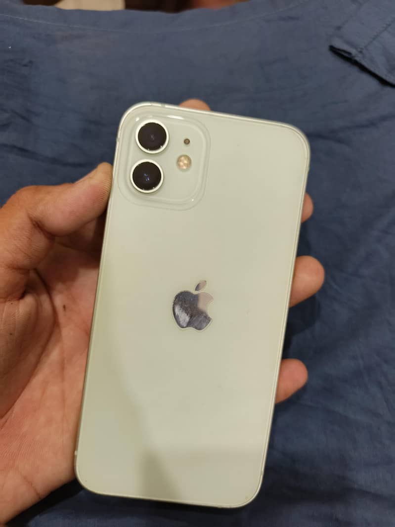 Apple iPhone 12 0