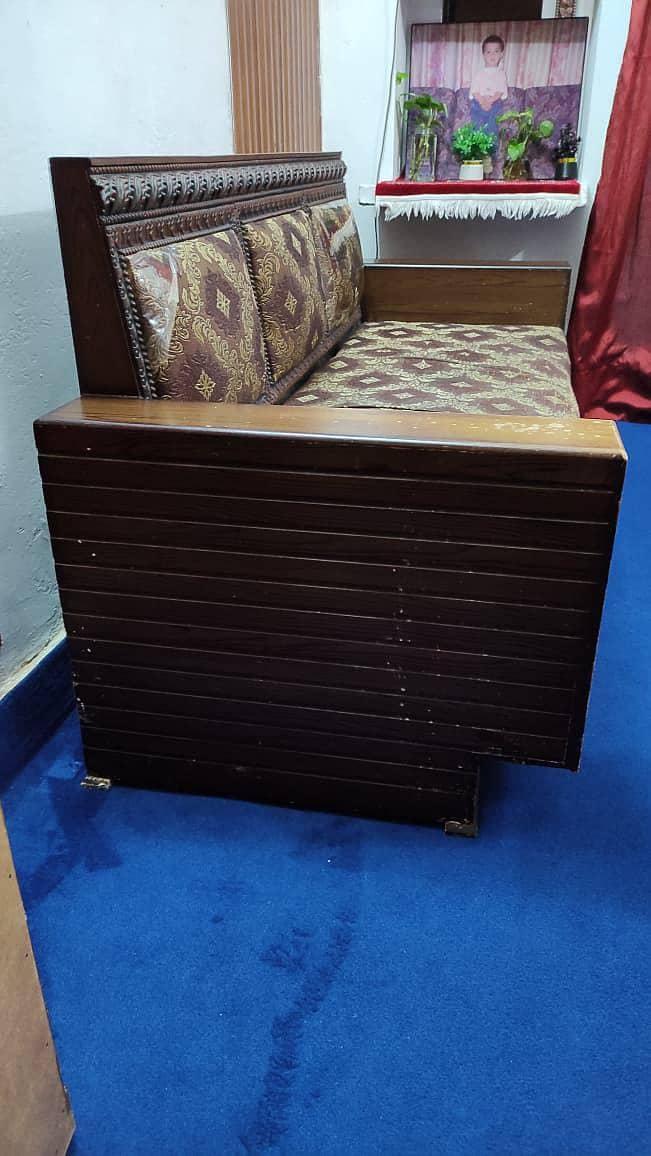 5 Seater Sofa 2