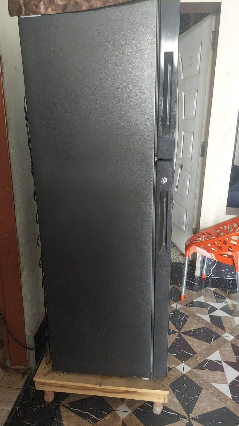 Fridge 8