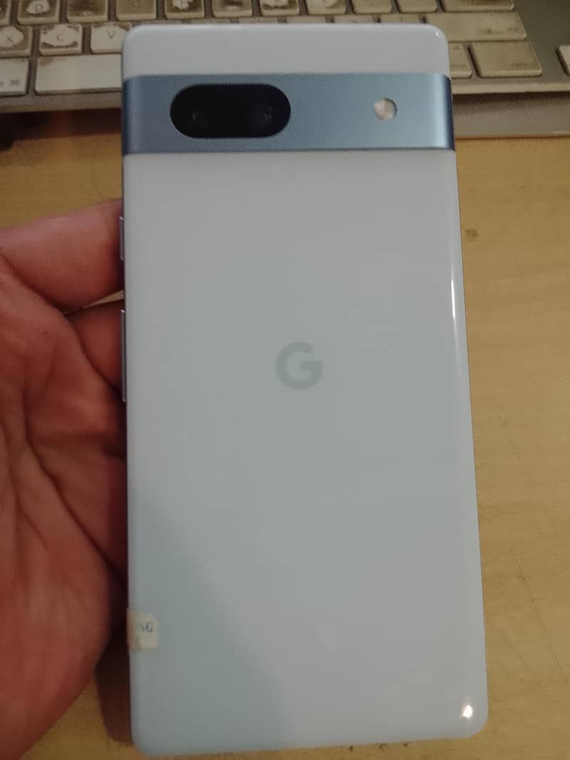 Google Pixel 7A 2