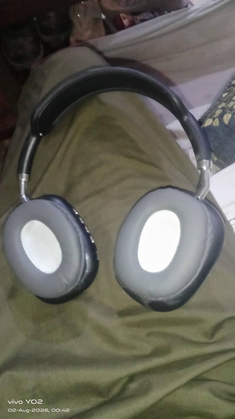 headphone 3