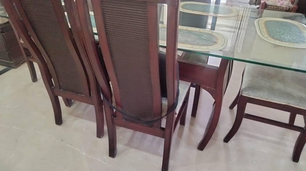 Six seater Dining table 4