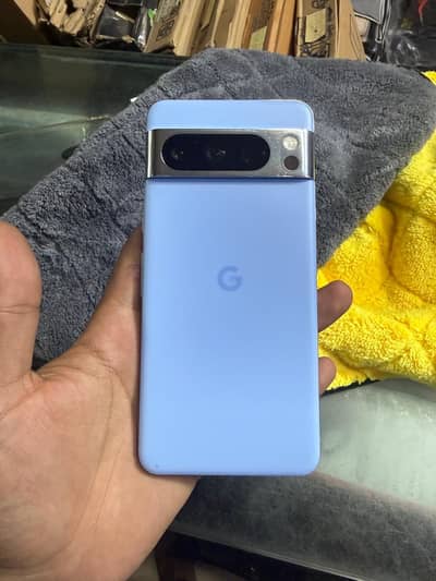 Google Pixel 8 Pro