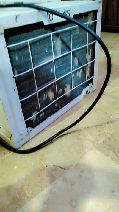 0.75 Window Ac