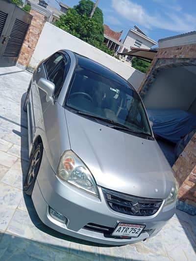 Suzuki Liana 2010
