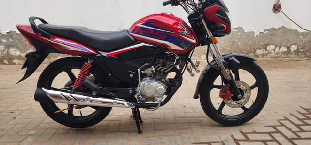 Honda cb 125f model 2022
