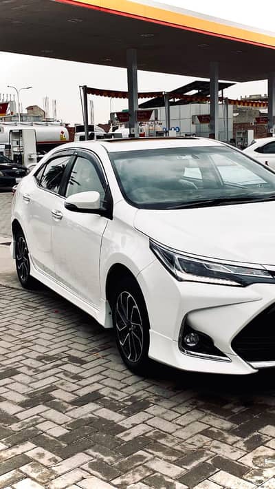Toyota Corolla Altis 2024
