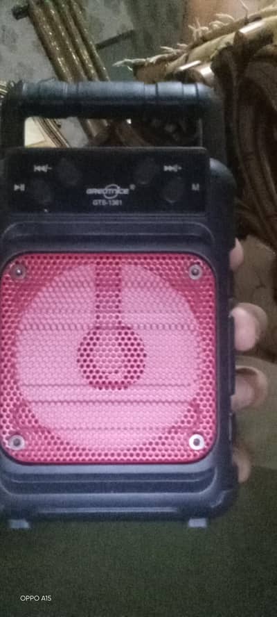 speaker