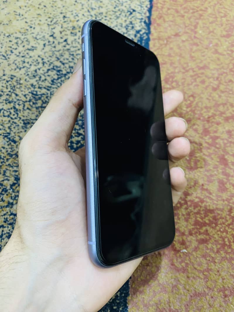 IPhone 11 1