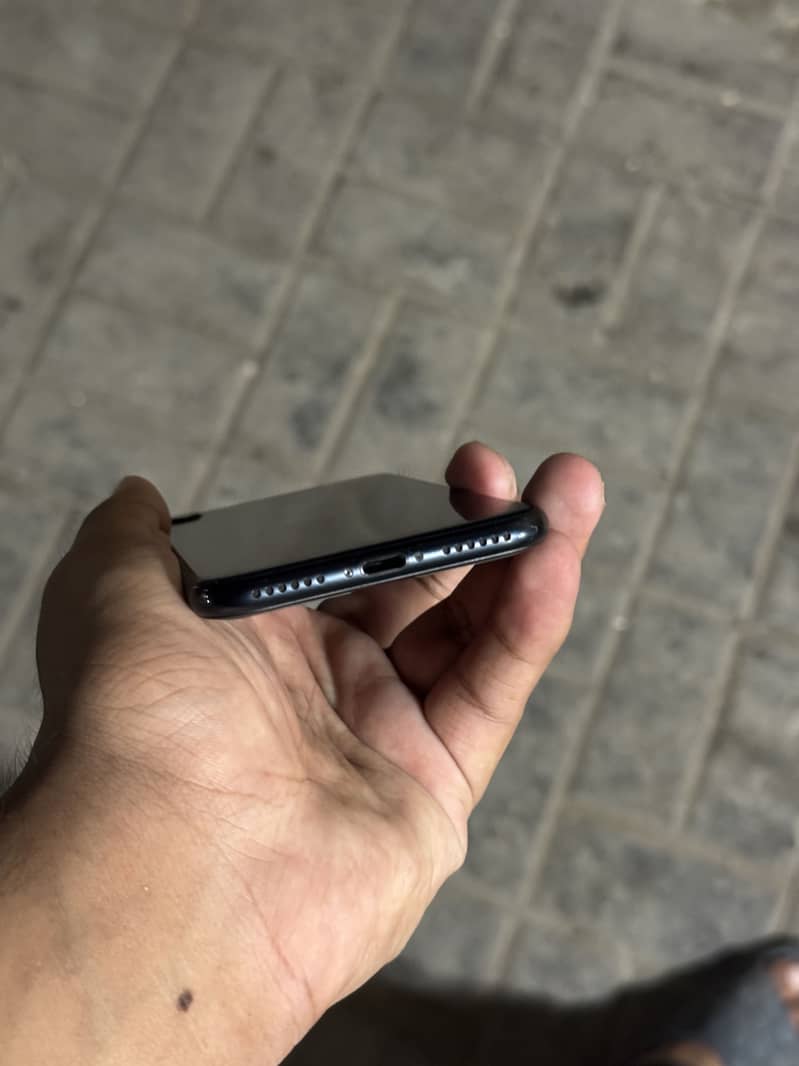 IPhone se 3rd generation 4