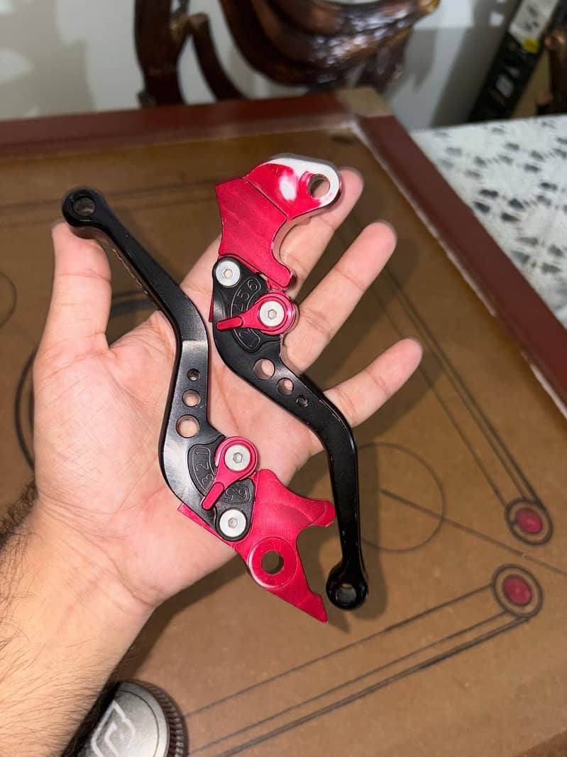 moxi levers 0