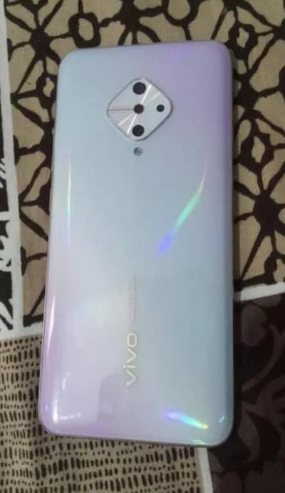Vivo Y51. . . PTA APPROVED. DUEL SIM . MEMORY 4GB/128 GB. . 10/10 CONDITION