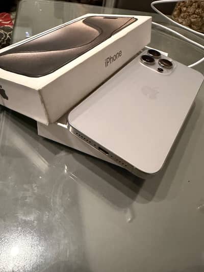 Apple iPhone 15 Pro Max | Factory Unlock | Non PTA