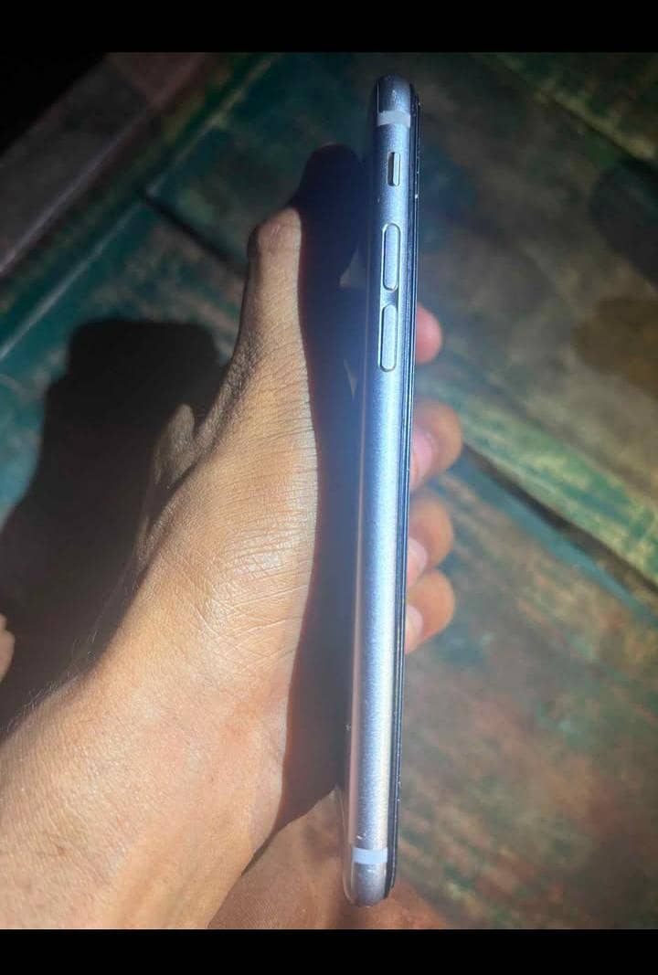 Apple iPhone 6 6
