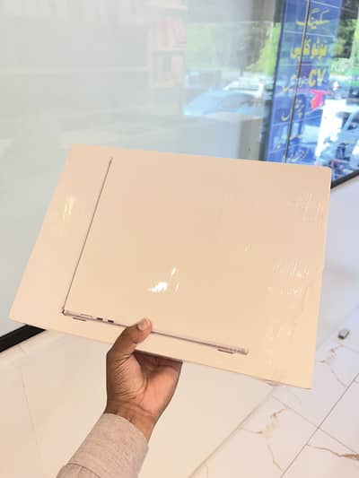 Mackbook M5 AIR 16/512 || 15” inches || brand new box pack