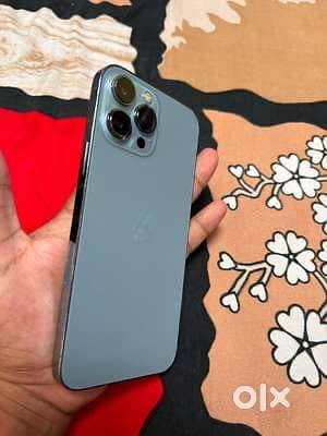 Apple iPhone 13 Pro Max 0