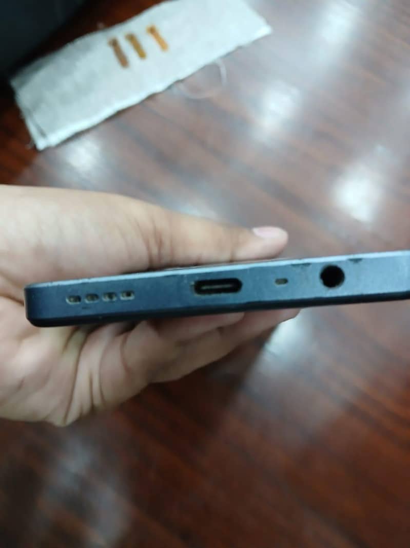 Realme Note 50 4