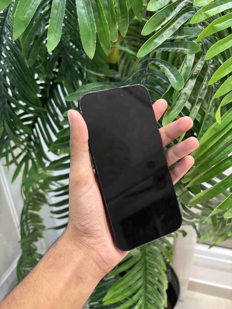 Apple iPhone 14 Pro Max 5