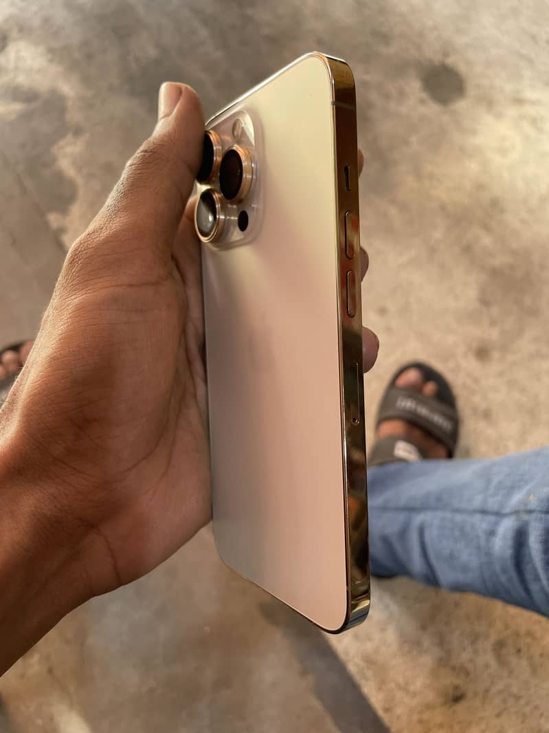 Apple iPhone 13 Pro 5