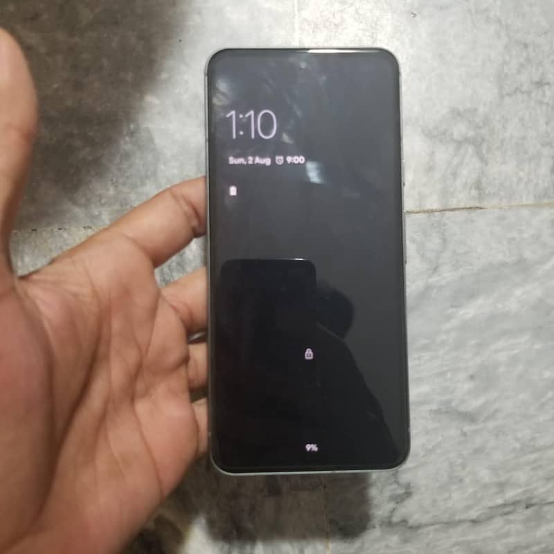 Google Pixel 8 1