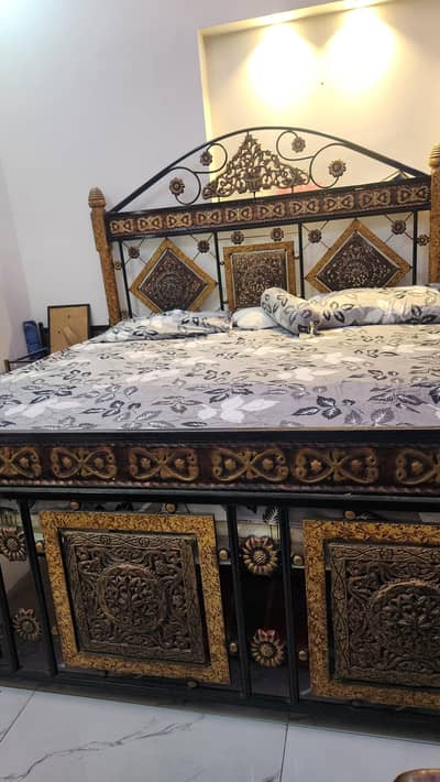 king size bed for sale