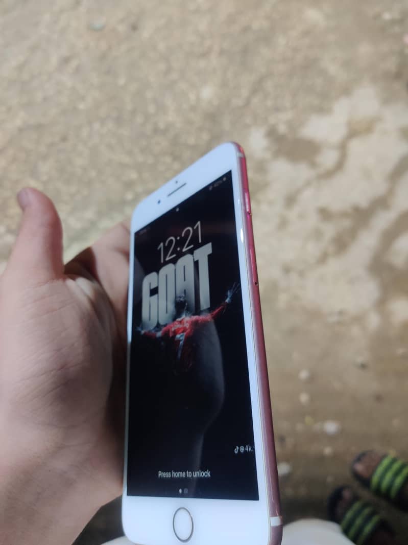 Apple iPhone 7 Plus 7