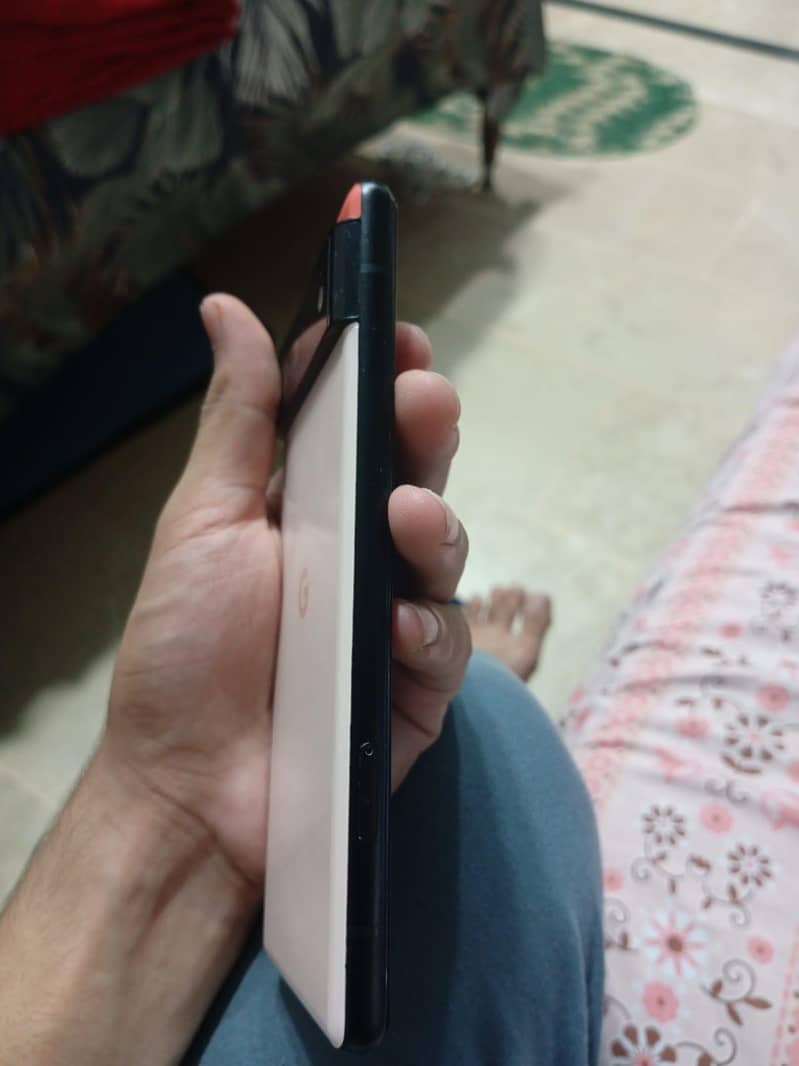 Google Pixel 6 3