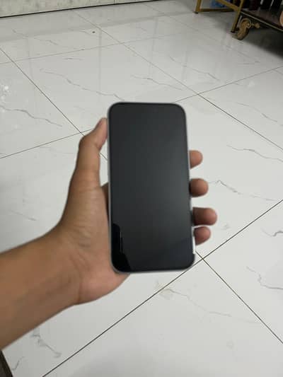 Apple iPhone 15