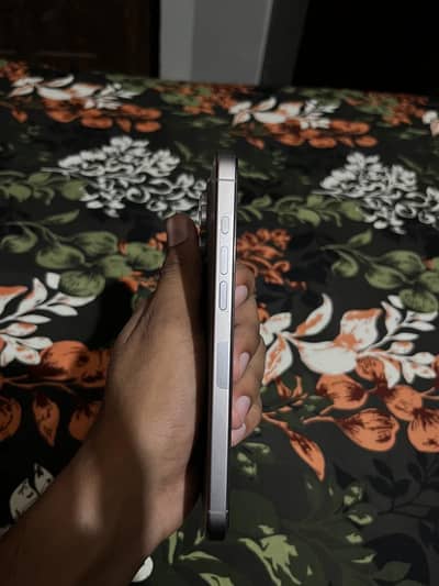 iPhone 16 Pro Max 256GB | Natural Titanium | 91% Battery Health