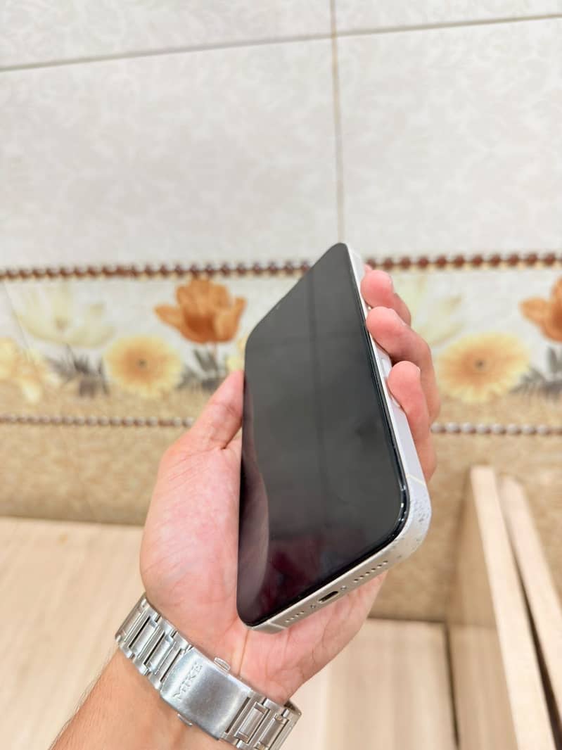 Apple iPhone 14 plus 7