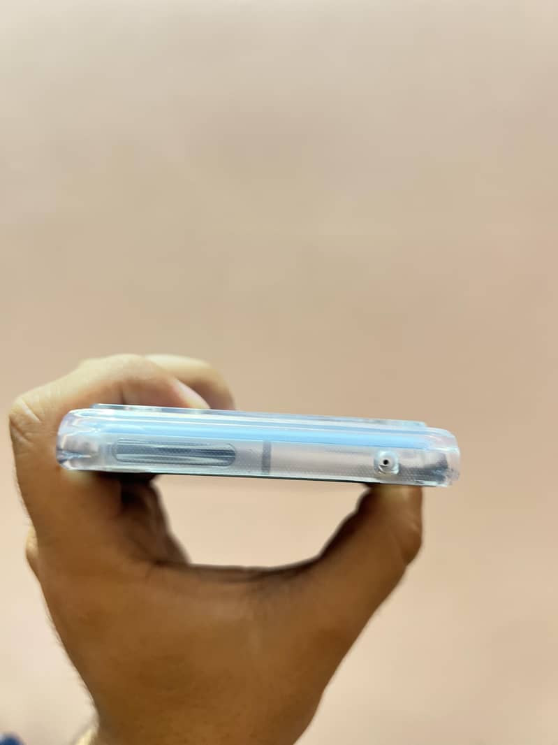 Google Pixel 8 Pro 4