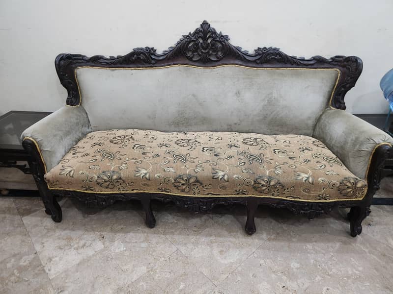 sofa set 1,1,3 0