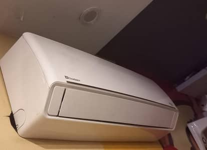 Dawlance Chrome Inverter Series