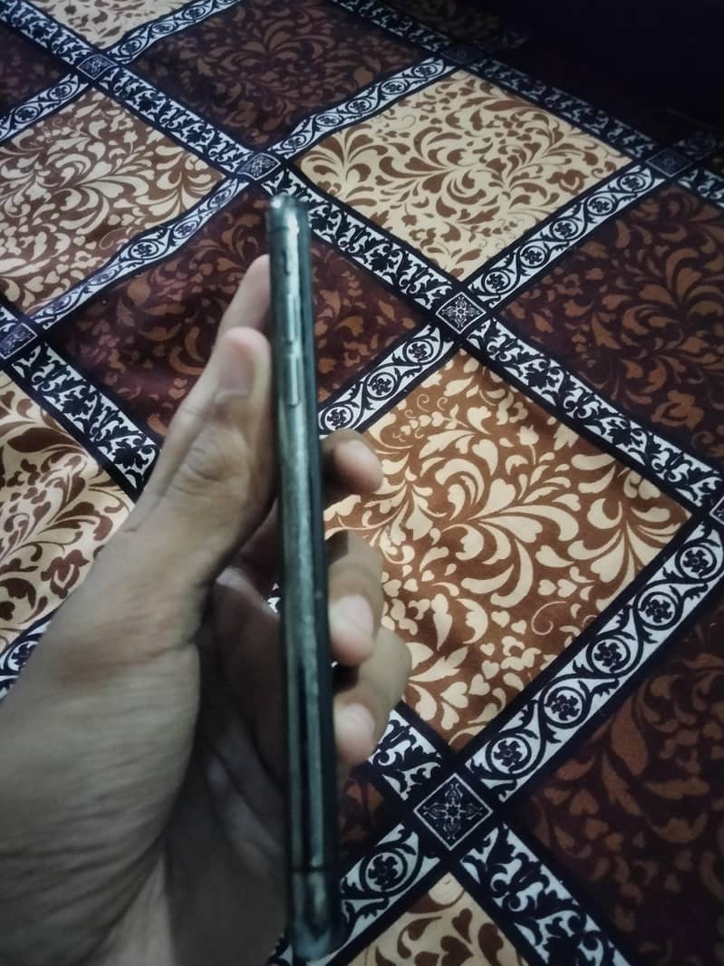 Apple iPhone X 1
