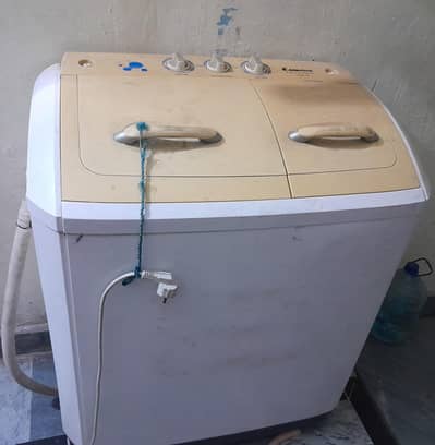 Washing Machine with dryer for sale urgent in good condition