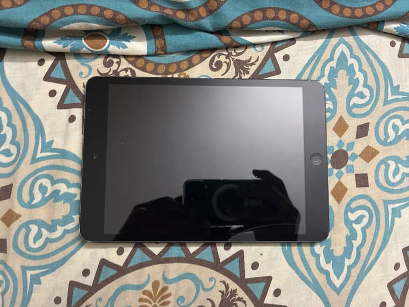 iPad black colour 0