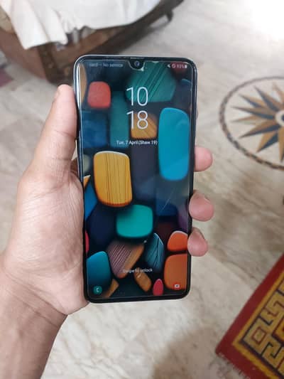 Samsung a70 demo ha is me sim ni chlti demo ha