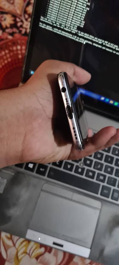Realme 6 8/128 pta approved