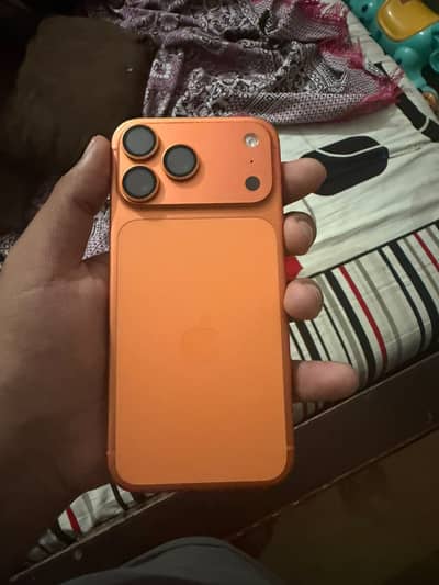 I am seeling iPhone 17pro max non pta factory unlock hk model