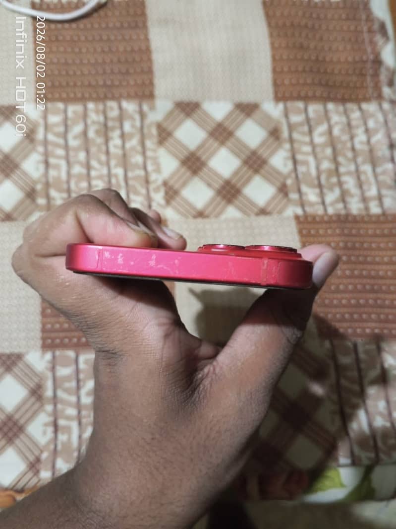 Apple iPhone 14 4