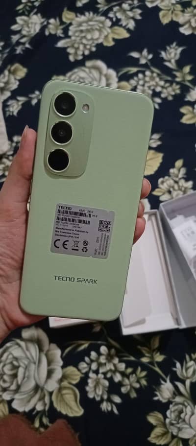 Tecno Spark40 pro plus