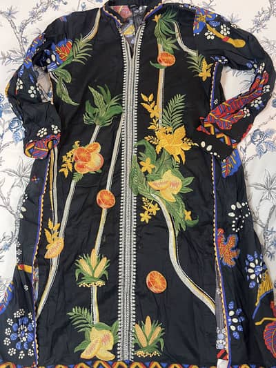 Sapphire embroidered shirt