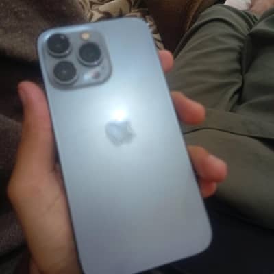 Apple iPhone 13 Pro