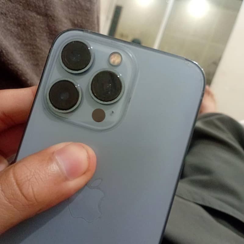 Apple iPhone 13 Pro 5