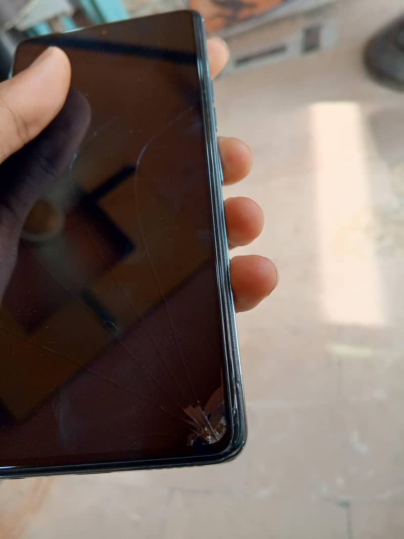 Tecno CAMON 20 3