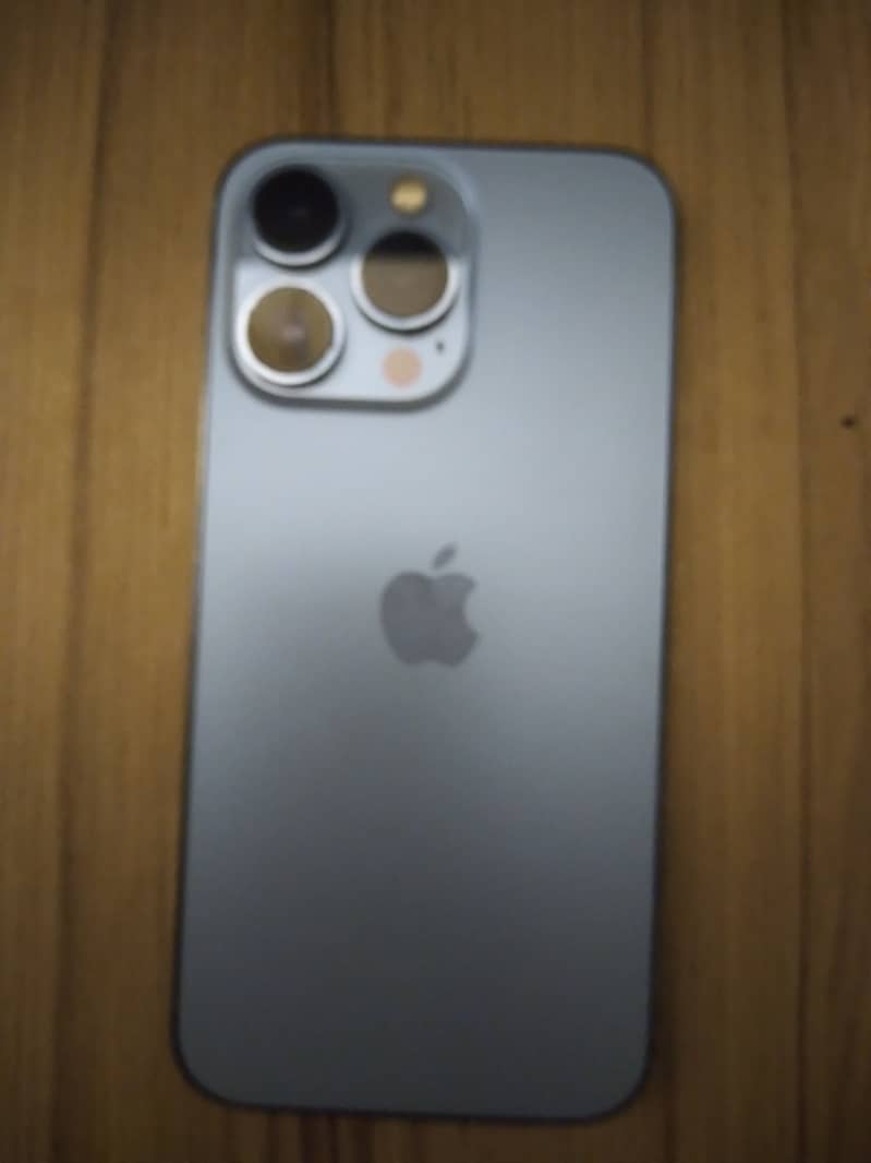Apple iPhone 13 Pro 0