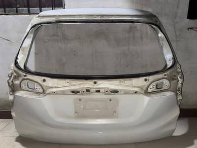 Honde Vezel Trunk Available & Spare Wheel  Urgent Sale