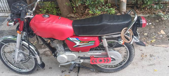 Honda CG125 model 2023 first owner islamabad registered