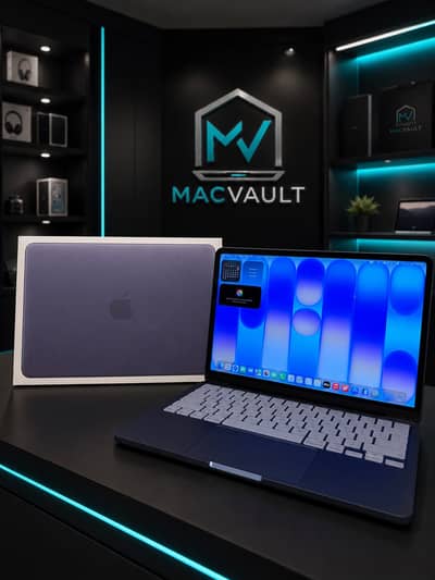Macbook NEO 8/256 Brand New Availble